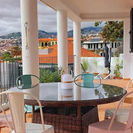 Carvalhal Villa Funchal (Madeira)